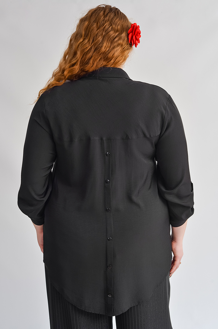 Довга сорочка з декоративною планкою з ґудзиками великих розмірів