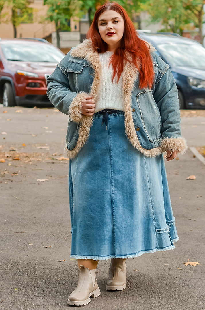 Спідниця джинсова з тороками і декором великих розмірів