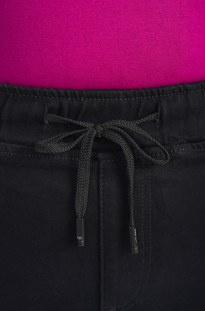 Джинсова спідниця чорного кольору великих розмірів