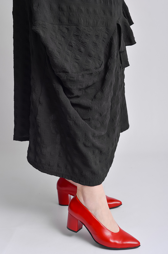 Спідниця міді жатка з рюшами та вирізом великих розмірів