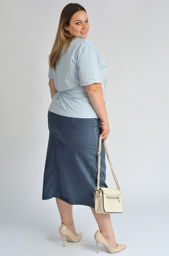 Юбка миди с функциональными кнопками по бокам больших размеров