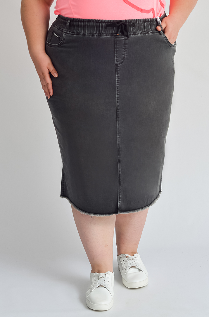 Джинсова спідниця міді в графітовому кольорі великих розмірів