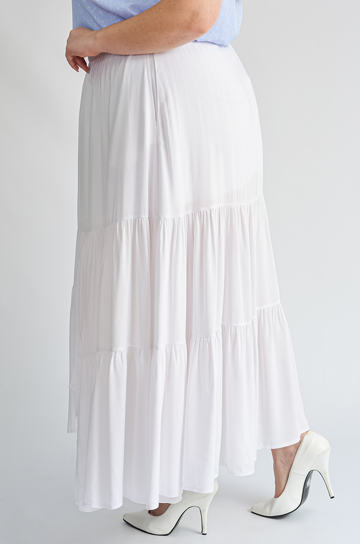 Спідниця максі у білому кольорі з під'юбником великих розмірів