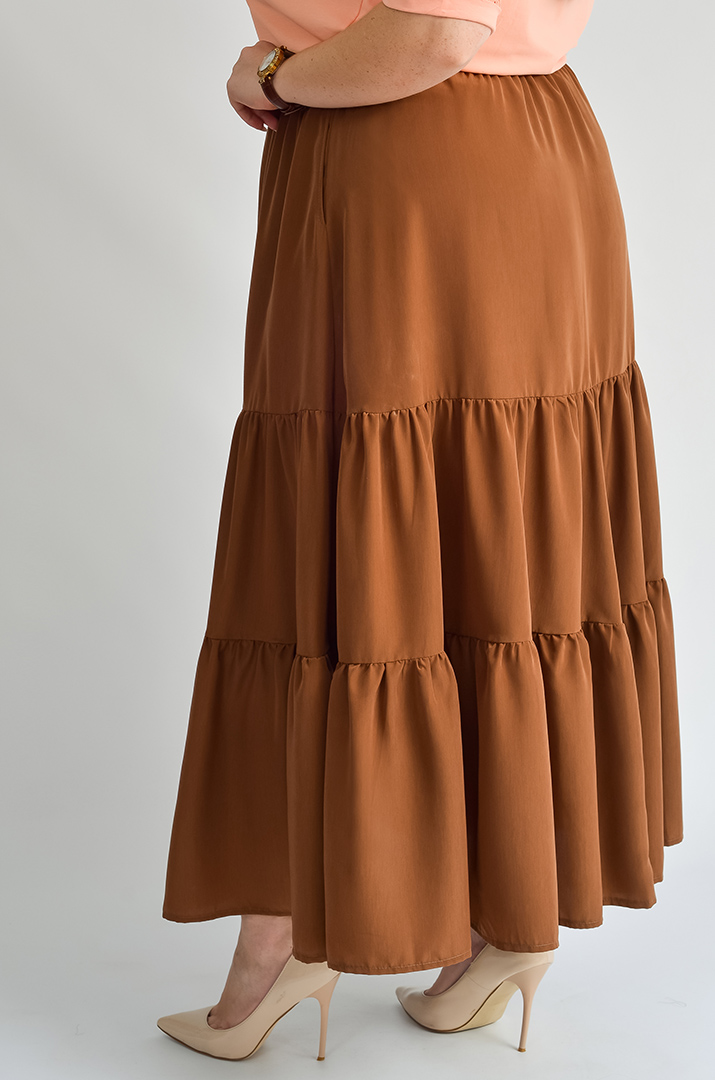 Спідниця з асиметричним низом та воланами великих розмірів