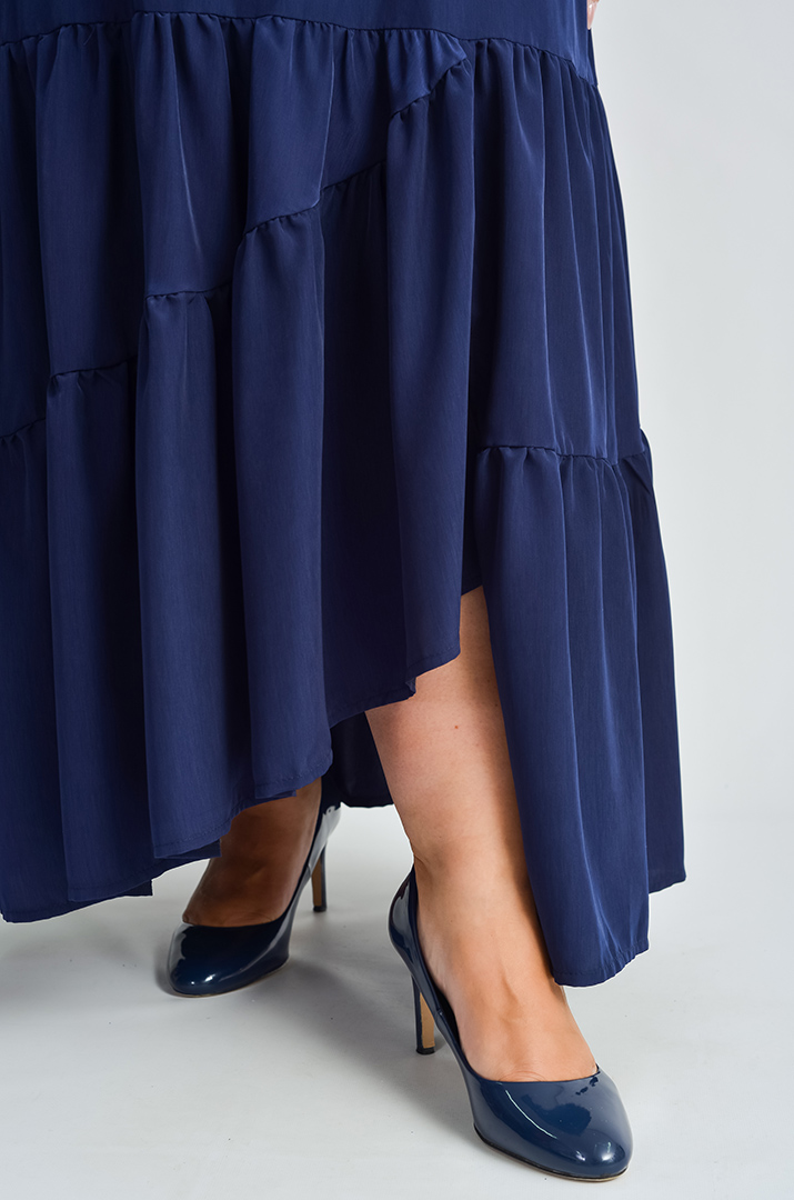 Спідниця з асиметричним низом та воланами великих розмірів