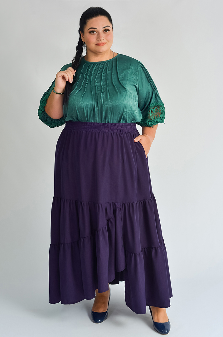 Спідниця з асиметричним низом та воланами великих розмірів