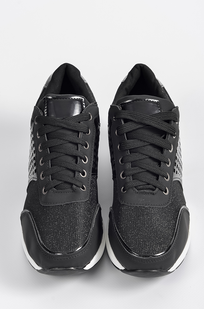 Снікерси чорного кольору з блискучим переливом великих розмірів