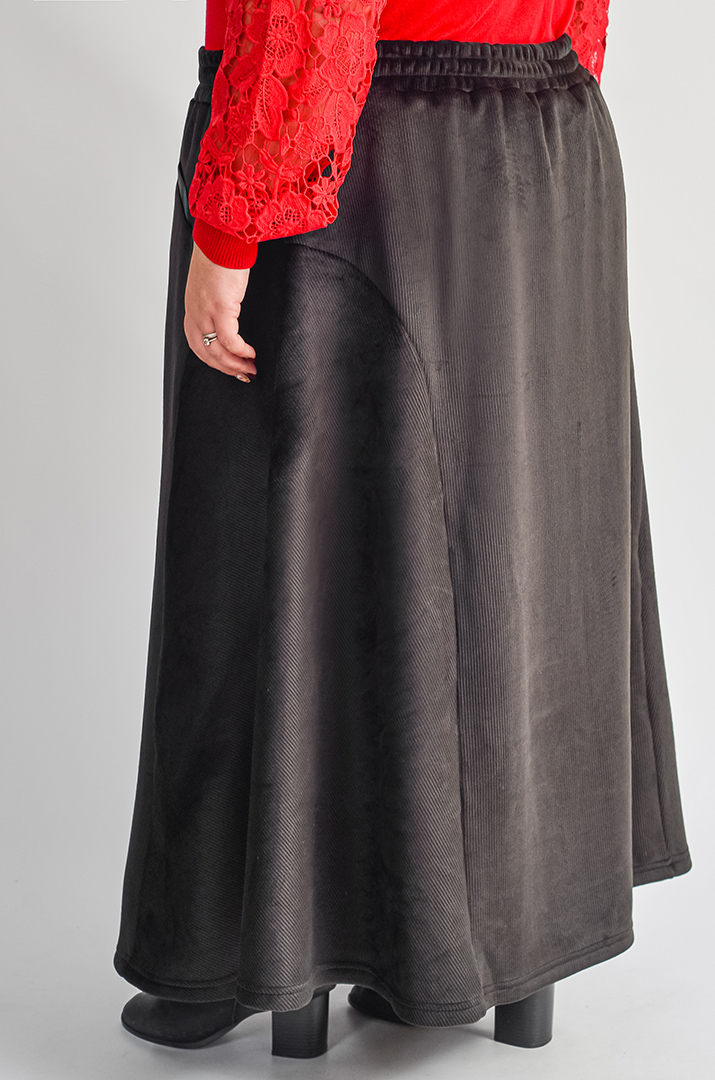 Тепла спідниця максі з фактурного вельвету великих розмірів