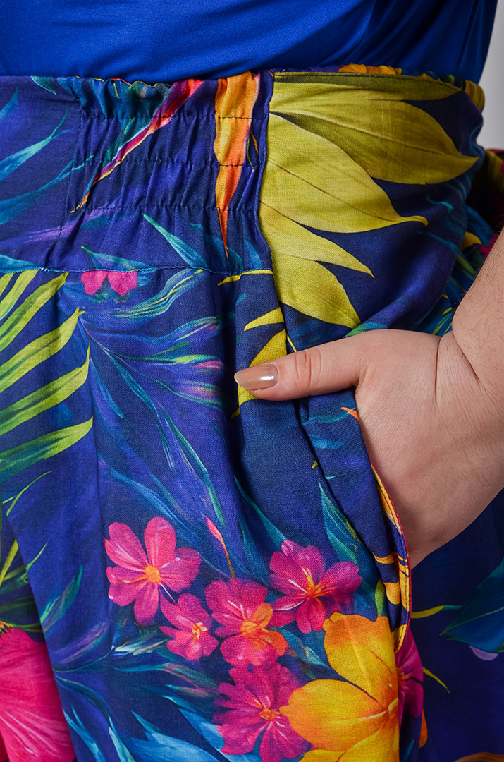 Спідниця максі  з яскравим малюнком та декоративним поясом великих розмірів