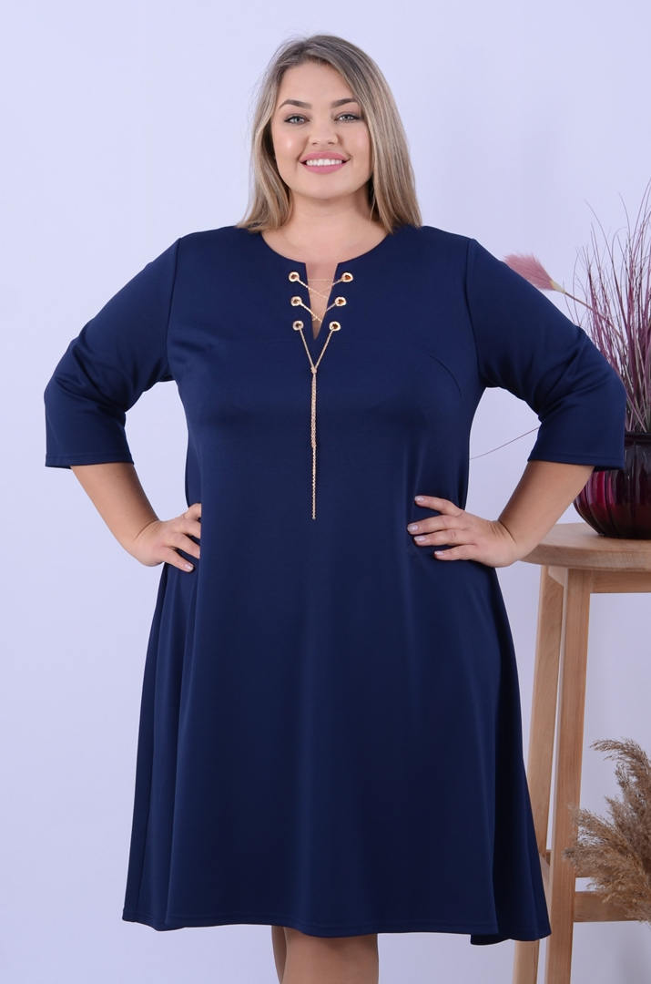 Сукня з аксесуаром батал