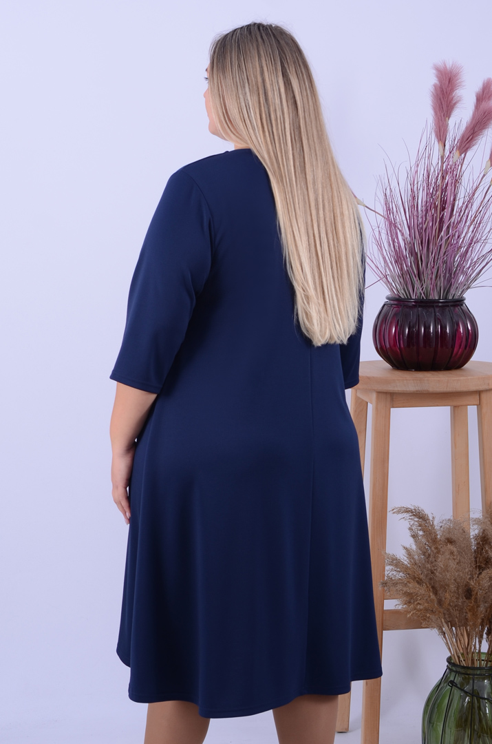 Сукня з аксесуаром батал