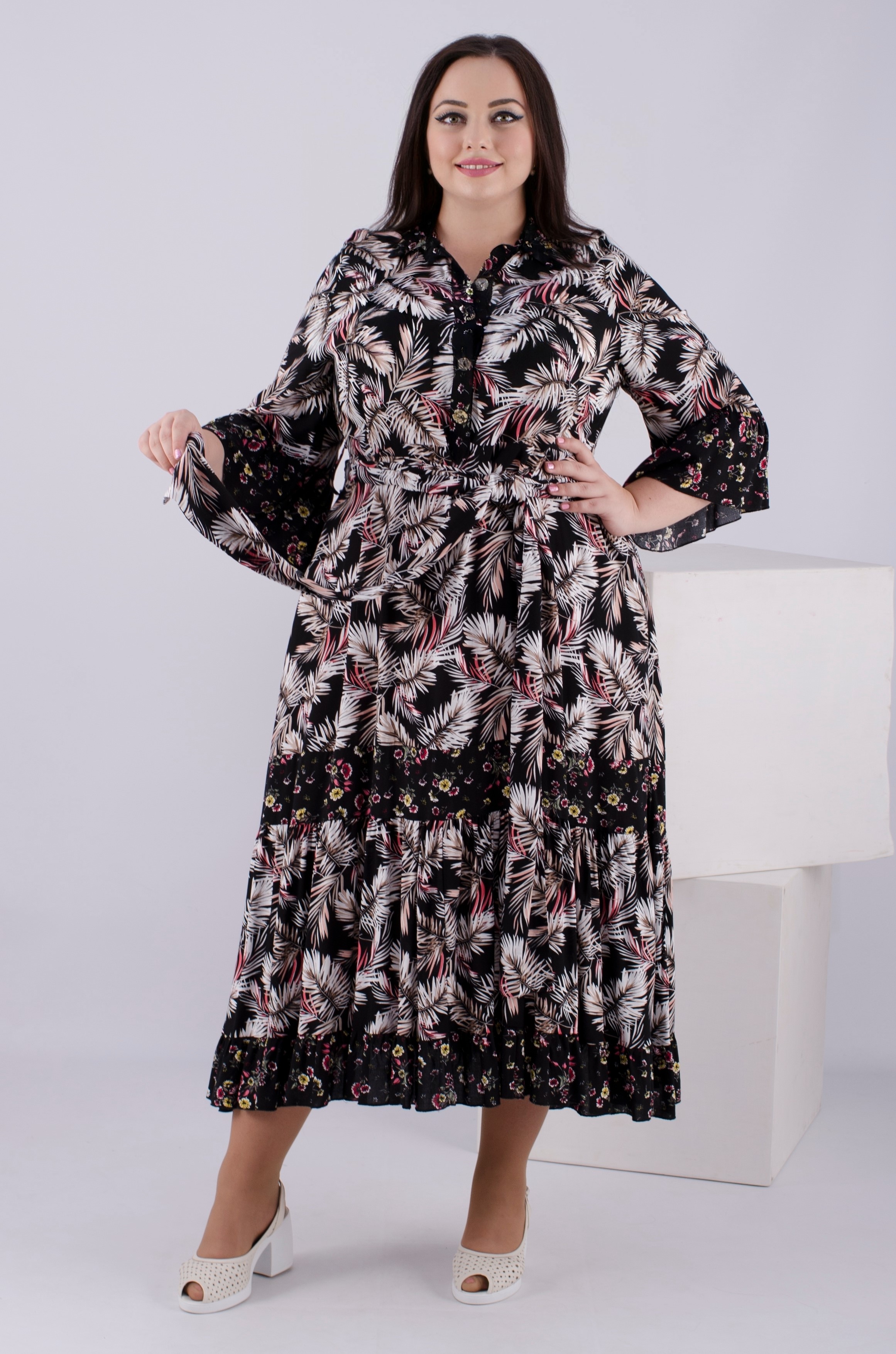 Сукня максі з поясом