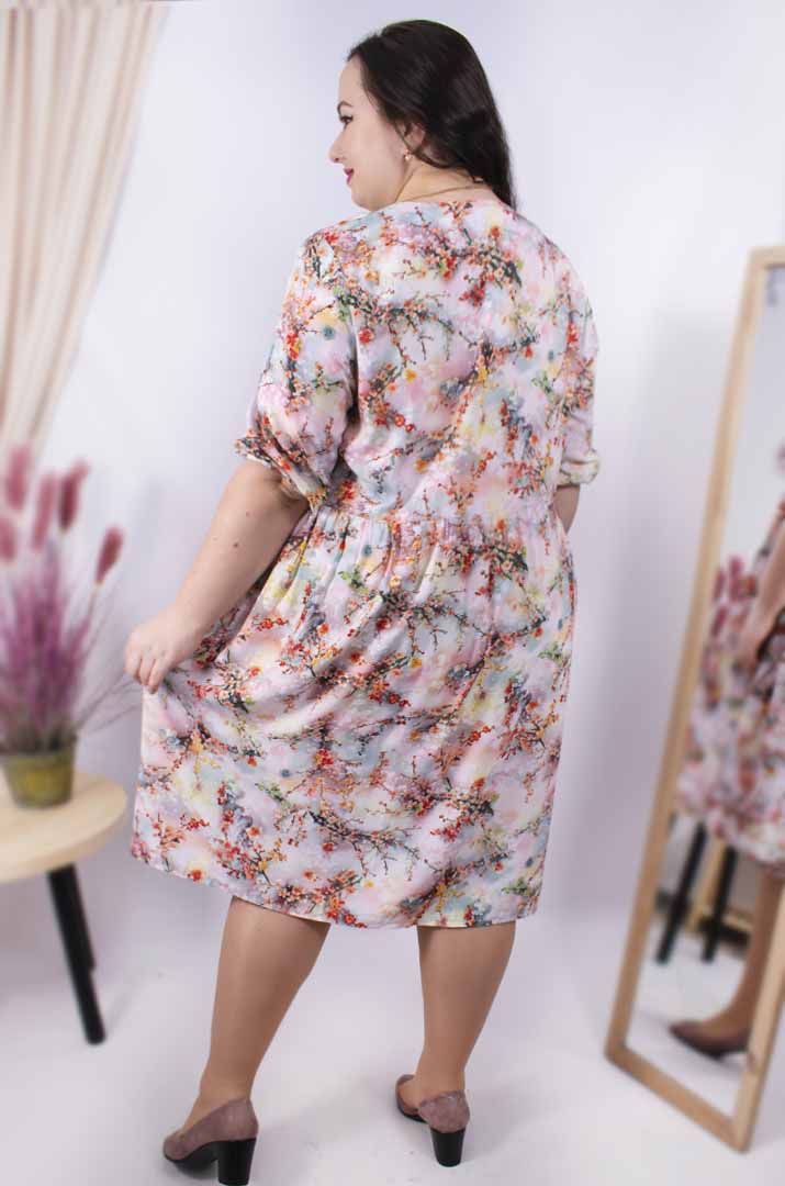 Сукня міді у квітах супер батал