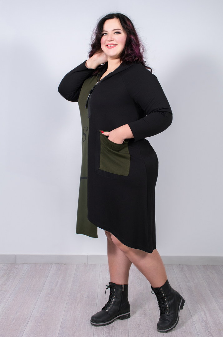 Платье миди с капюшоном батал