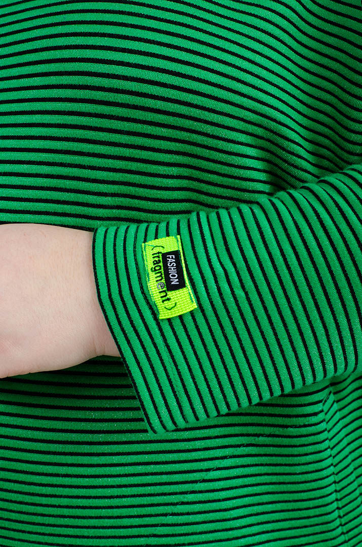 Мини платье в горозонтальную полоску батал