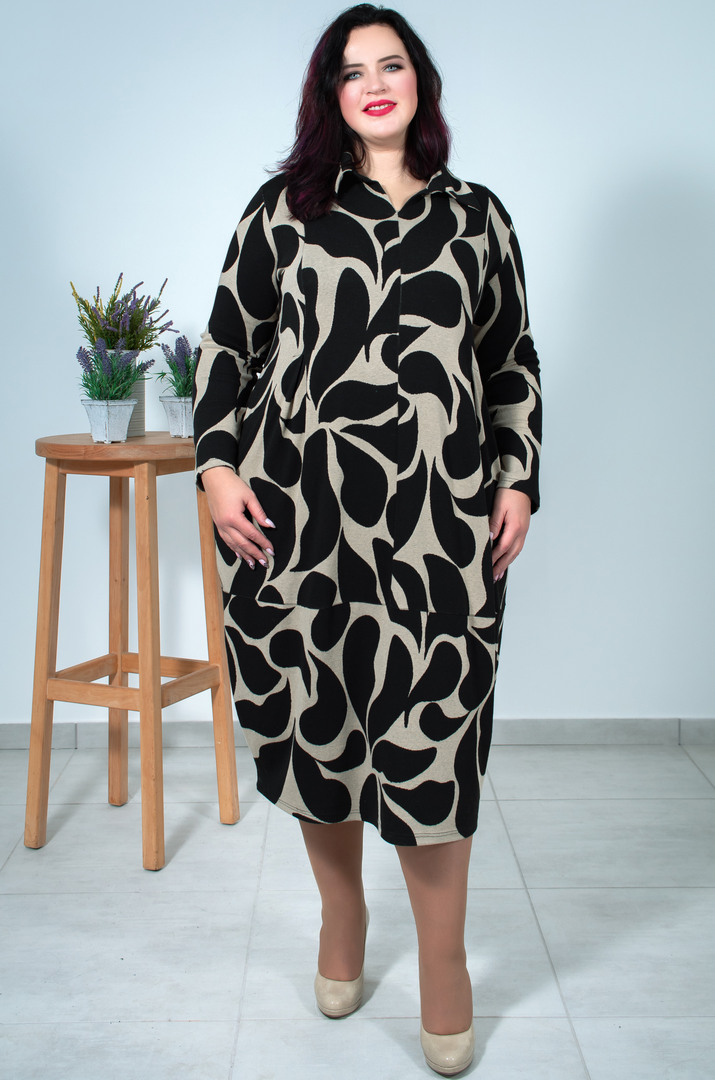 Платье миди с воротником и принтом арабески батал