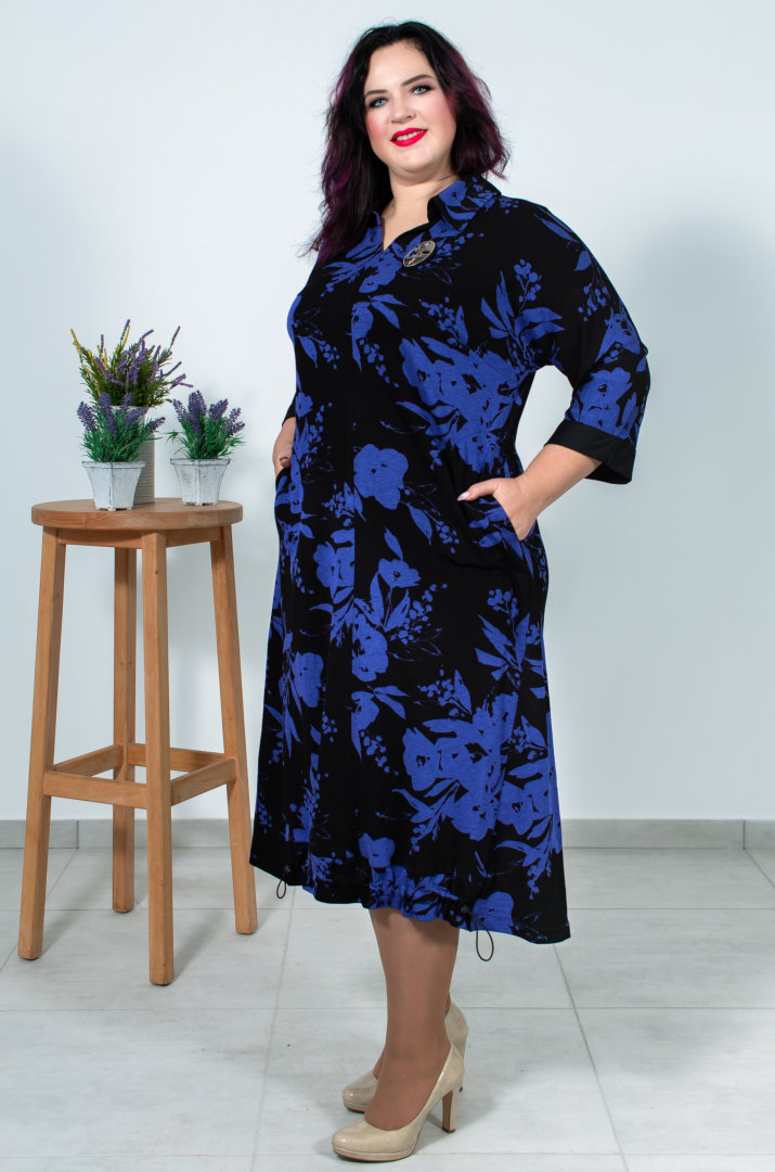 Сукня трапеція з прикрасою батал