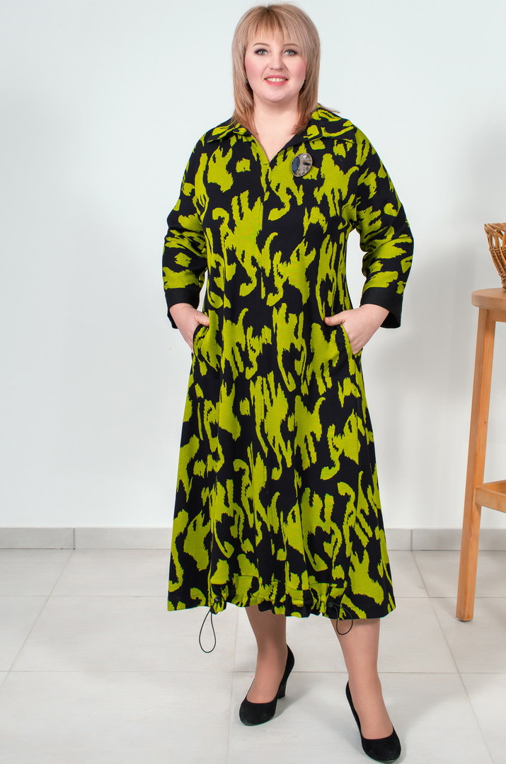 Сукня трапеція з прикрасою батал