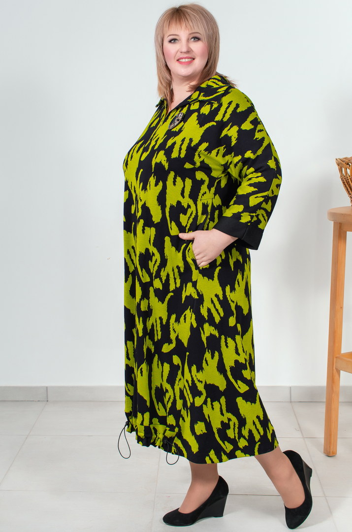 Сукня трапеція з прикрасою батал