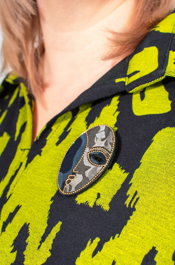 Сукня трапеція з прикрасою батал