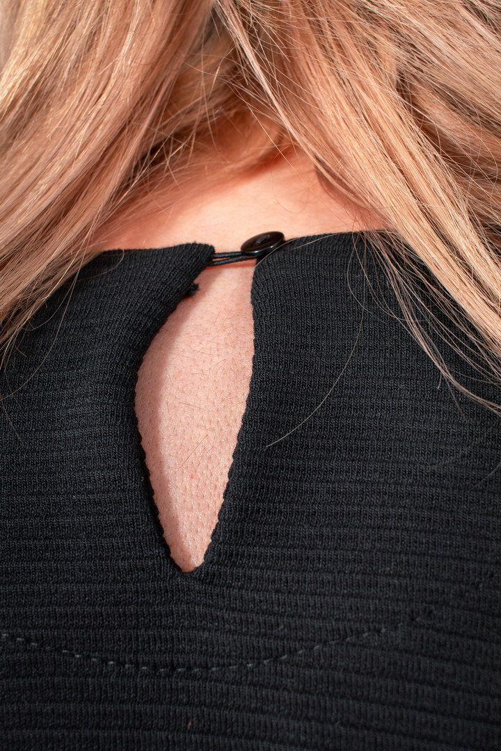 Міні сукня з трикотажної гофрованої тканини батал