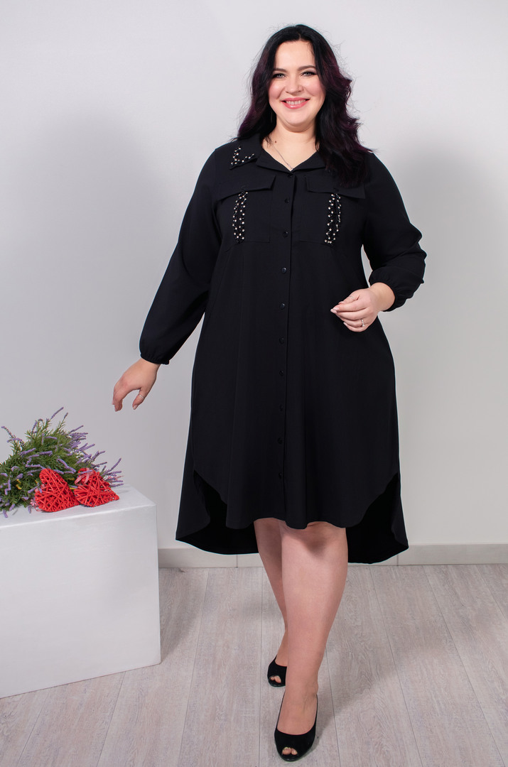 Сукня міді з декором на кишенях і комірі батал