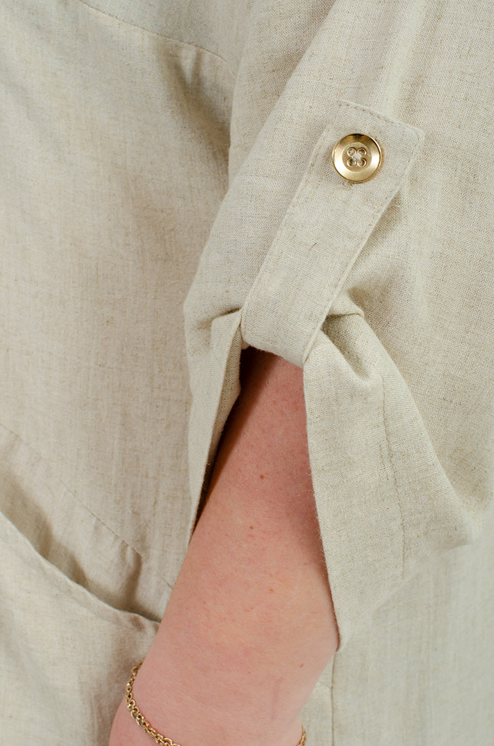 Льняна однотонна сукня з прикрасою батал