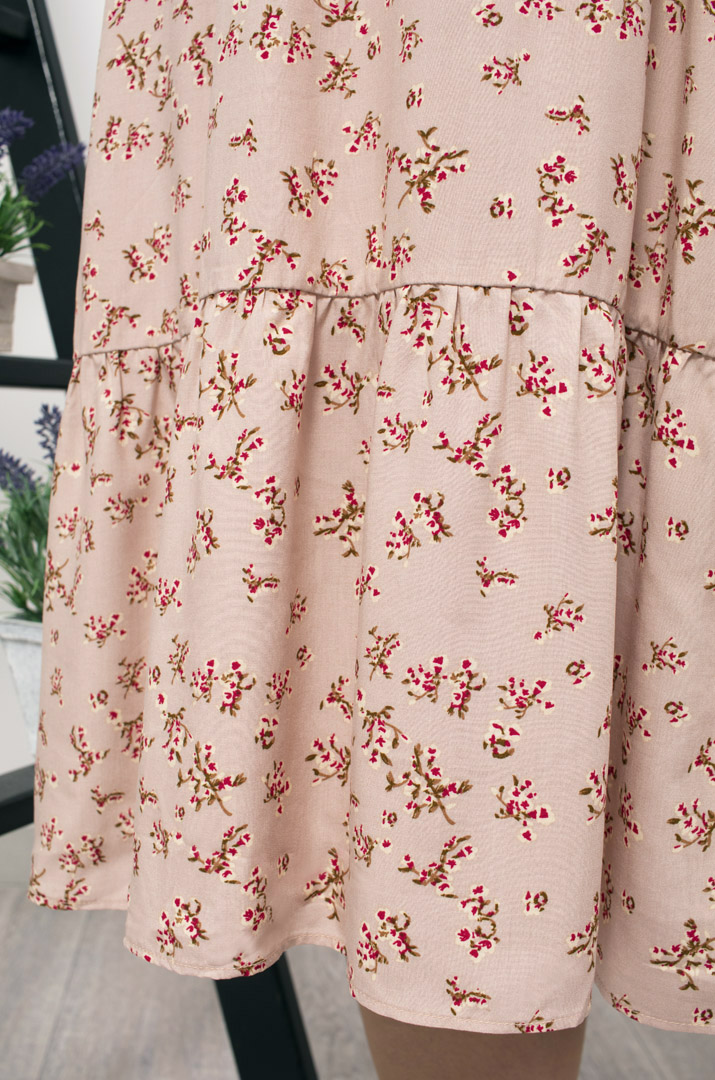 Платье в растительный принт батал