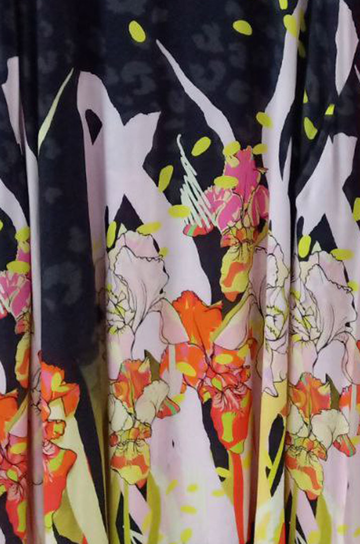 Легкое штапельное платье батал