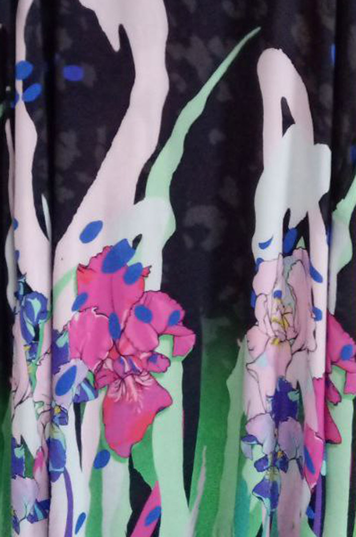 Легкое штапельное платье батал