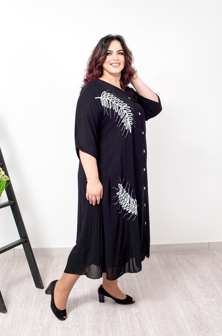 Сукня із легкої жатки на ґудзиках супер батал