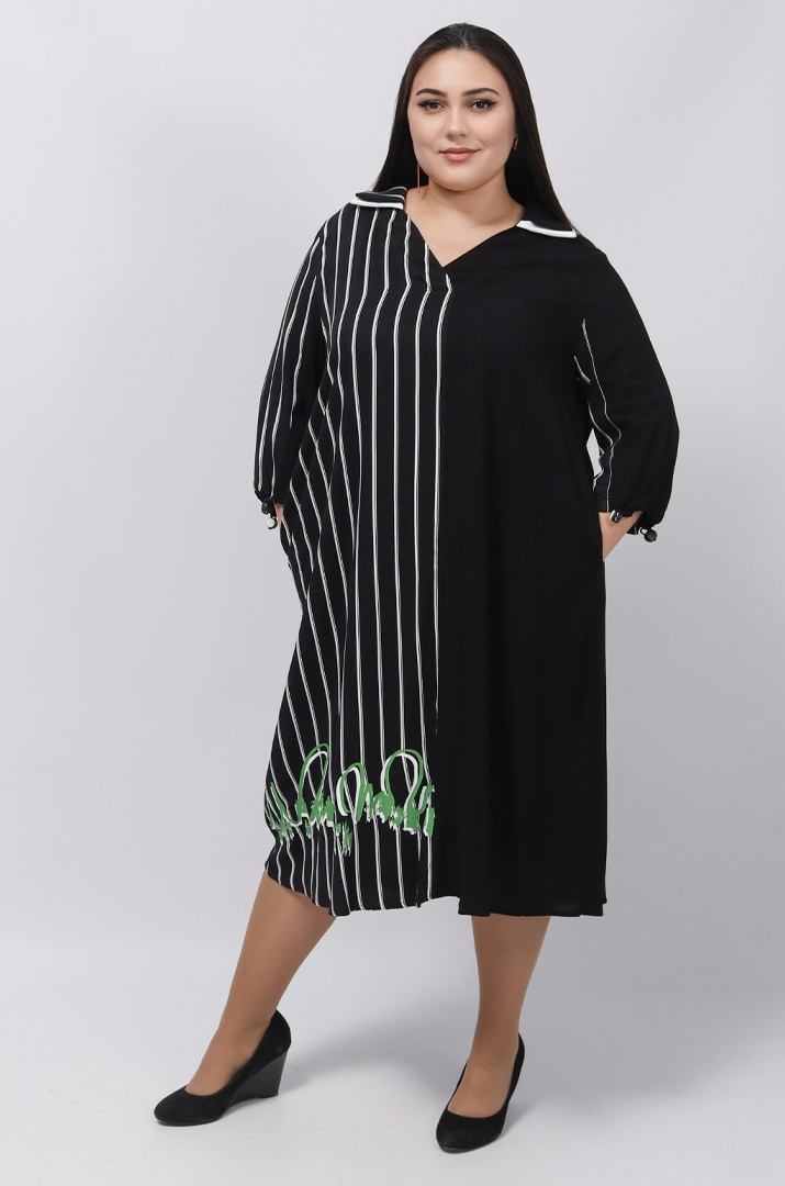 Платье миди с принтом в полоску наполовину батал