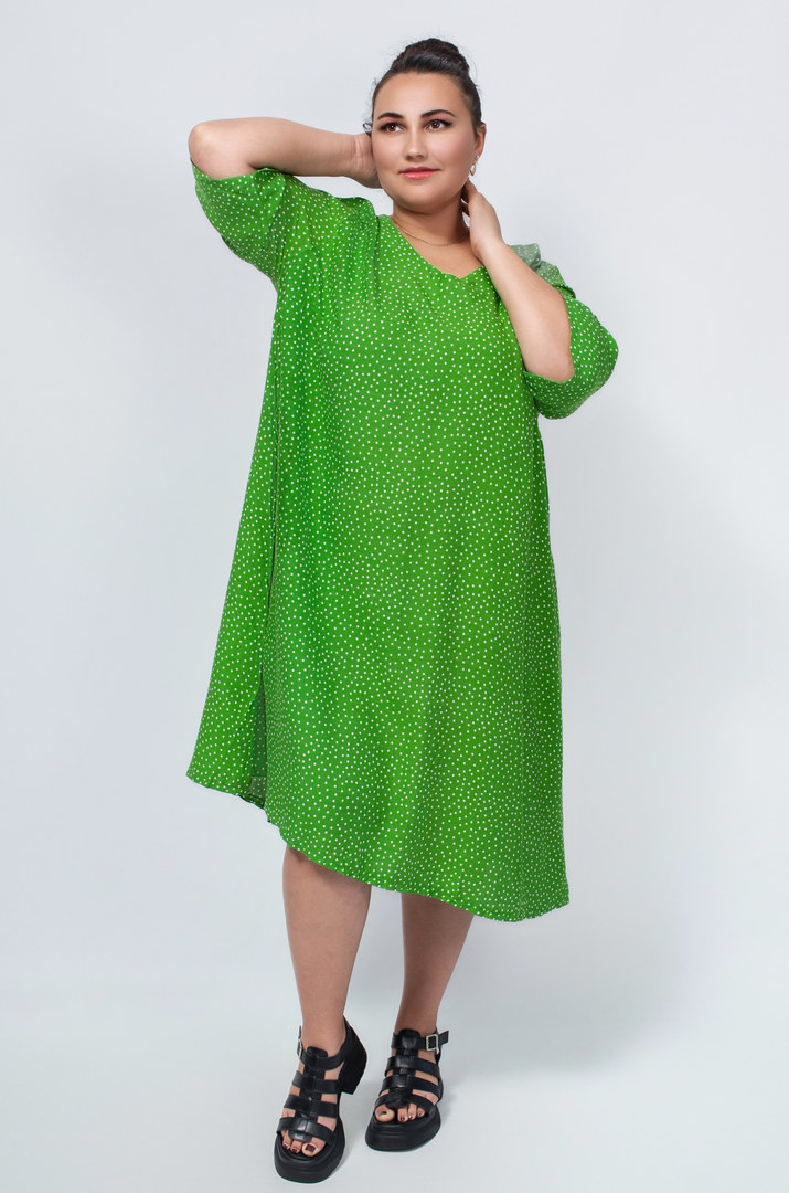 Легкое платье мини с принтом из штапеля в разных цветах супер батал