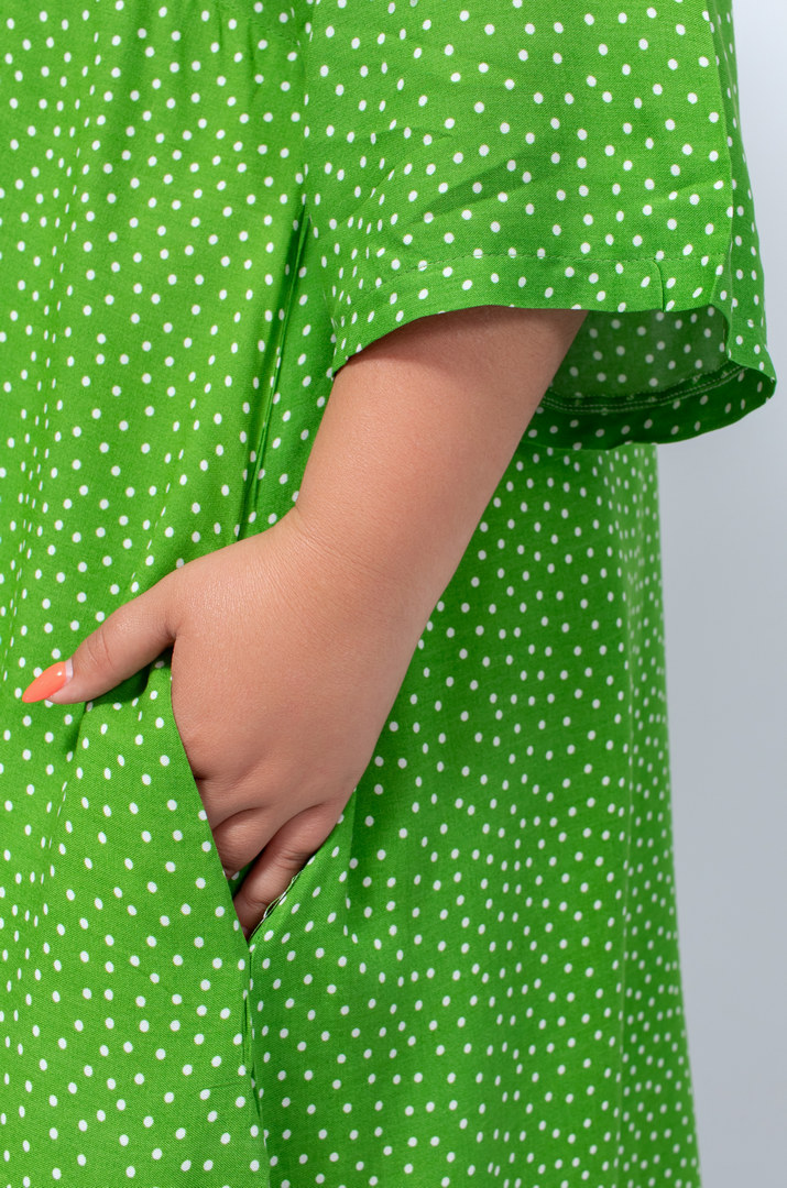 Легкое платье мини с принтом из штапеля в разных цветах супер батал