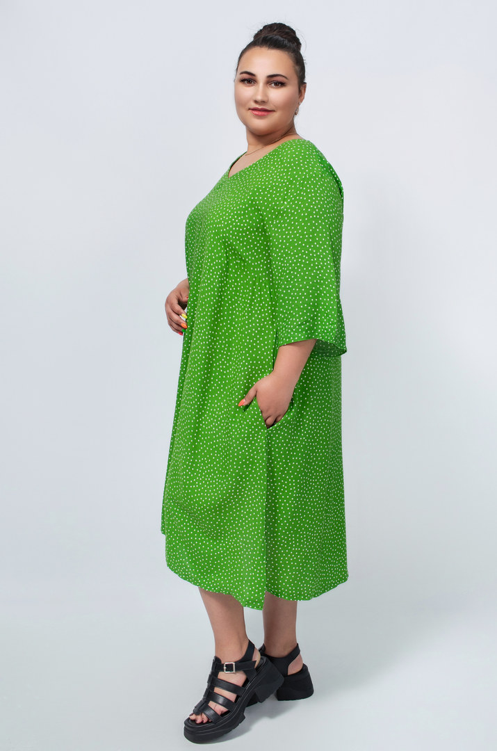 Легкое платье мини с принтом из штапеля в разных цветах супер батал