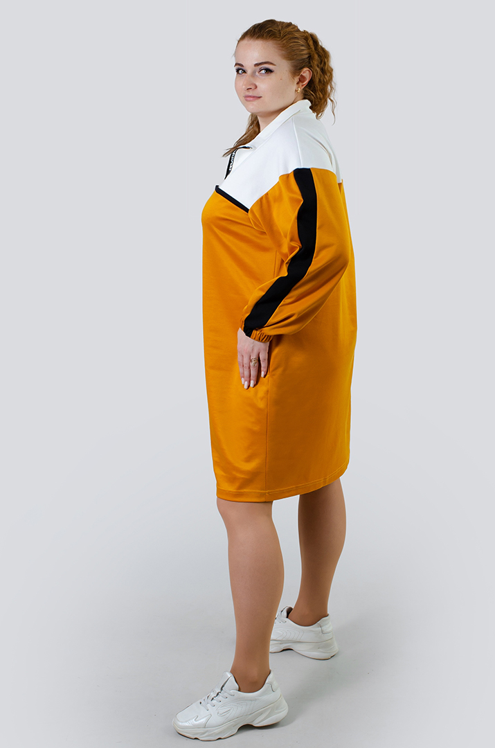 Яскрава сукня з коміром на блискавці батал