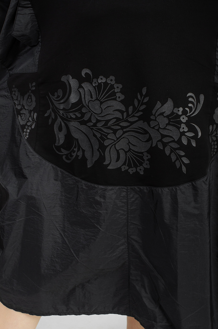 Стильное платье миди из двунитки и плащевки больших размеров