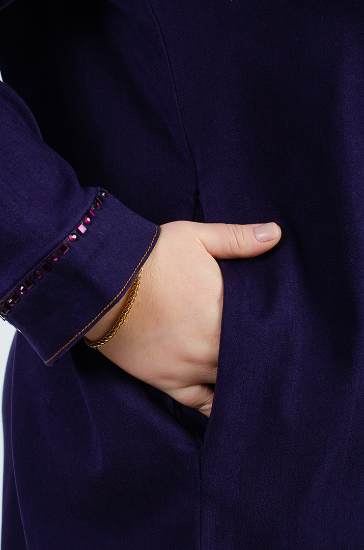 Сукня міні з декором із бісеру великих розмірів