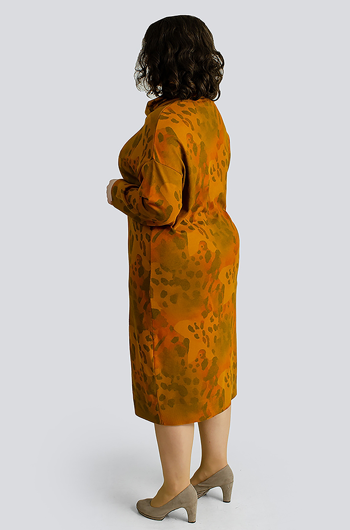 Сукня в'язана з хомутом великих розмірів