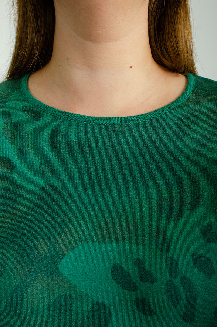 Сукня в'язана з хомутом великих розмірів