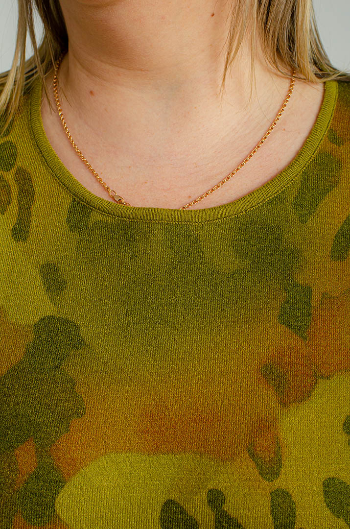 Сукня в'язана з хомутом великих розмірів