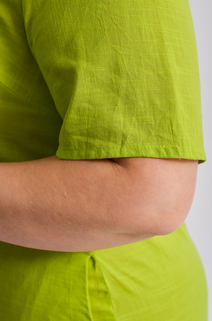 Сукня максі на ґудзиках великих розмірів