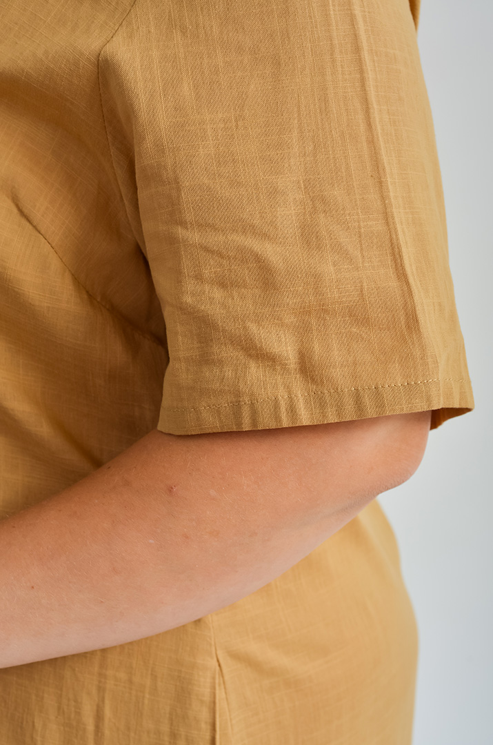 Сукня максі на ґудзиках великих розмірів