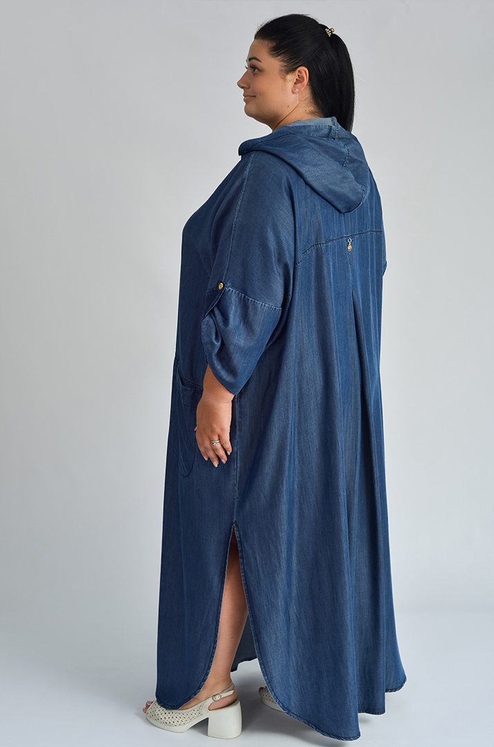 Платье макси с капюшоном и украшениями больших размеров