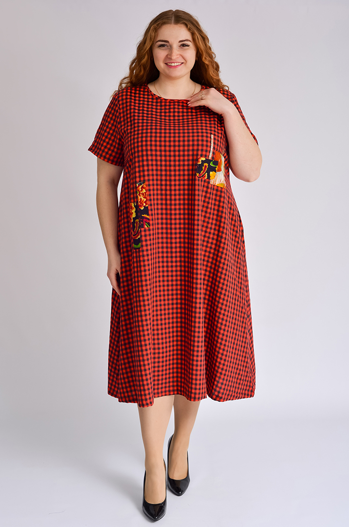 Сукня міді в клітинку великих розмірів