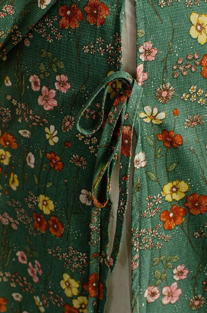 Платье макси в принт мильфлер с воротником больших размеров