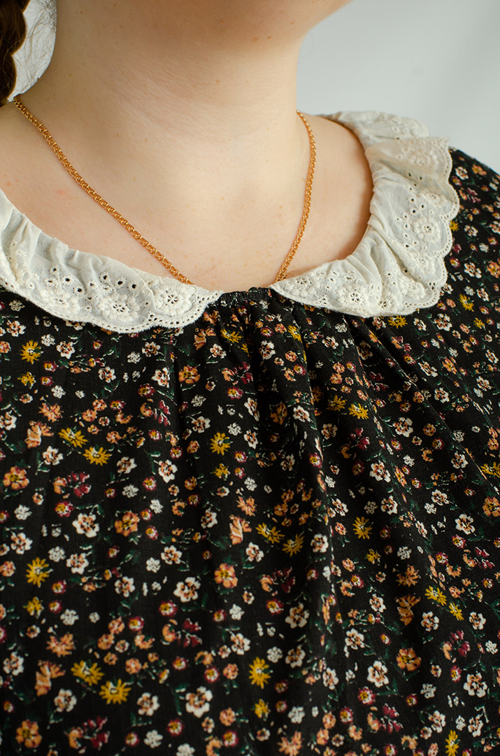 Платье макси в принт мильфлер с воротником больших размеров