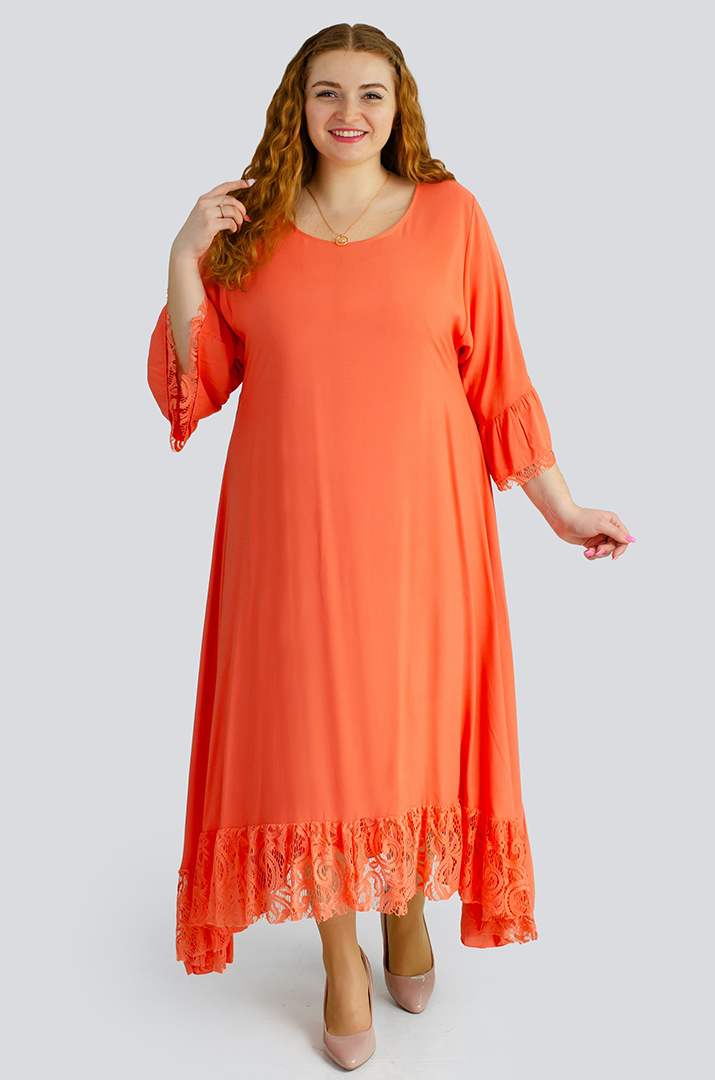 Платье макси с кружевом больших размеров