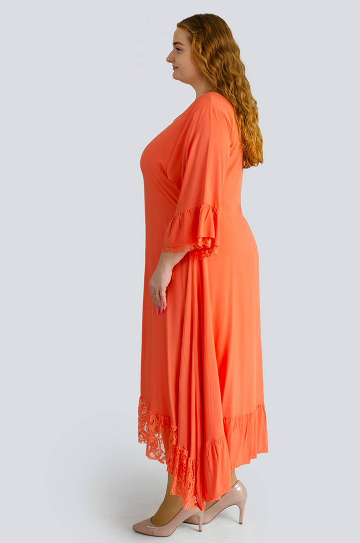 Платье макси с кружевом больших размеров