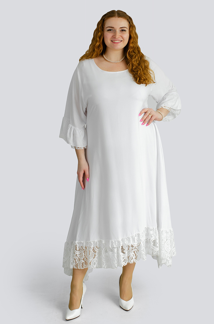 Платье макси с кружевом больших размеров